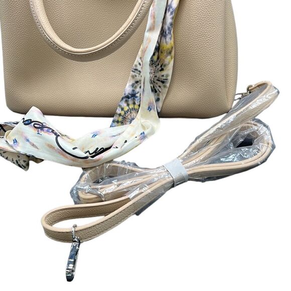 Crossi Handbag Purse Beige Faux Leather Top Handle Shoulder Strap Turn Clasp - Picture 9 of 11